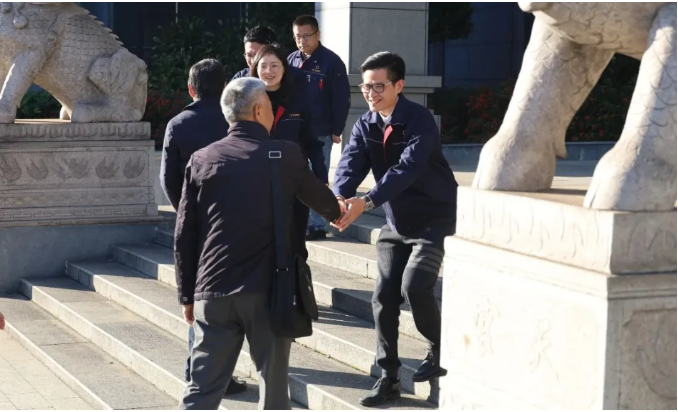 热烈欢迎石化联合会&境内采购商团队及机电进出口商会&境外采购商团队莅临乐鱼网页版登录入口参观